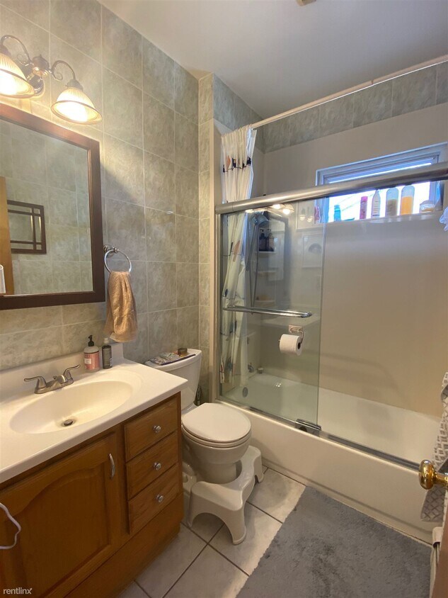 Primary Photo - 2 br, 1 bath House - 132 Cherry St Apt 2