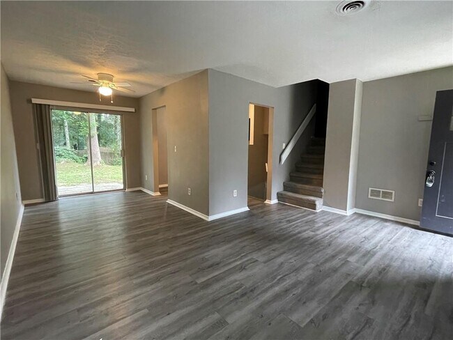 Foto del edificio - 4554 Doral Dr SW