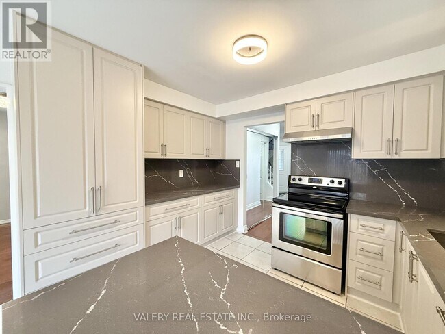 Photo du bâtiment - 94 Reed Dr