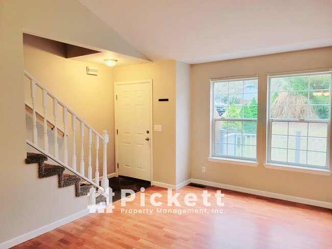 Foto del edificio - 3 bedroom in Central Kitsap