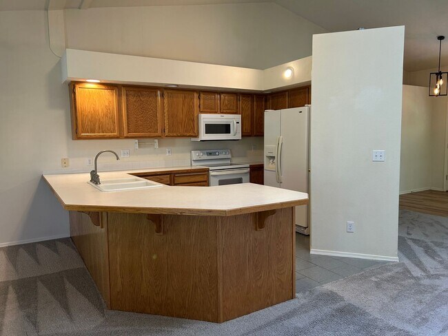 Foto del edificio - Charming Single-Level Home in Eagle with 3 Bedrooms and 2 Bathrooms! | $600 OFF FIRST MONTH'S RENT!!