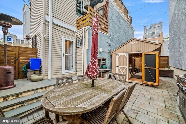 Photo - 1520-1522 Dorrance St Townhome