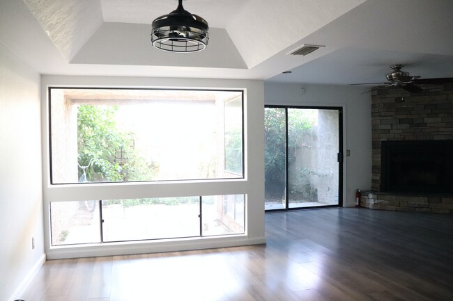 Foto del edificio - 3030 N Hayden Rd