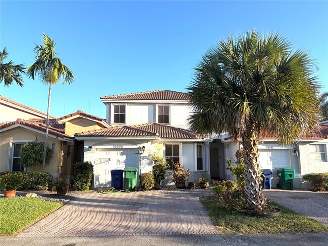 Building Photo - 16336 SW 48th Terrace