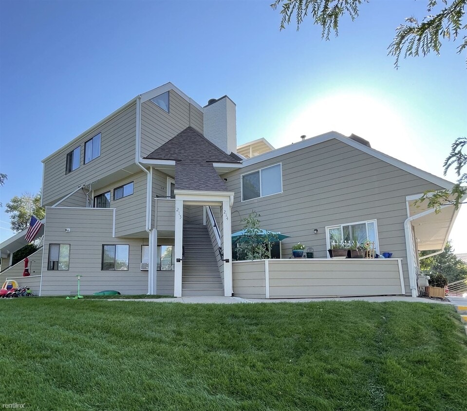 Primary Photo - 12486 W Nevada Pl