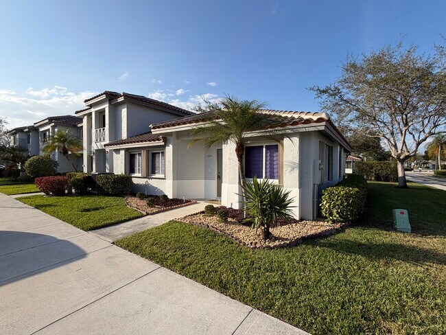 Foto del edificio - 20841 NW 1st St