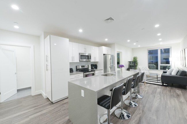 Foto del edificio - 1065 Tremont St