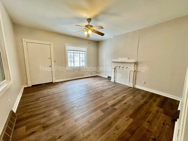 Foto del edificio - 126 Earl St