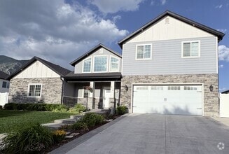Building Photo - 214 N 600 W