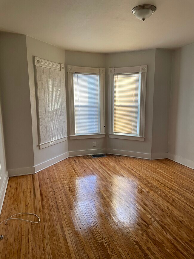 Foto del edificio - 144 Adams St