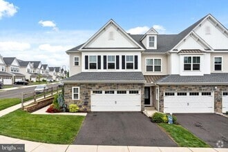 Building Photo - 38 Lacey Ln