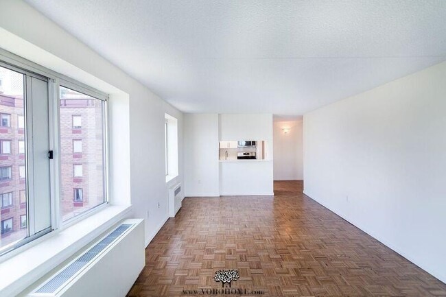 Building Photo - 2 bedroom in New York NY 10280