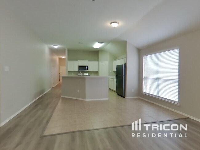 Foto del edificio - 6733 Bear Hollow Ct