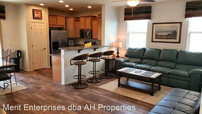 Building Photo - 3 br, 2 bath House - 1911 W HALF MOON CIR