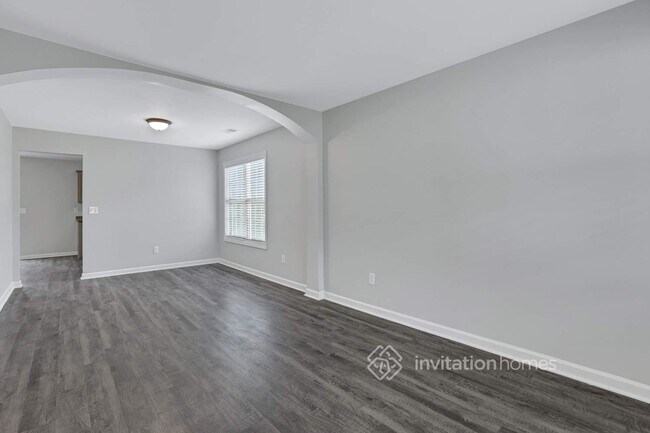 Foto del edificio - 6670 Shady Ridge Ln