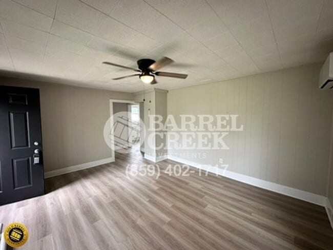 Building Photo - 106 Simpson Ln