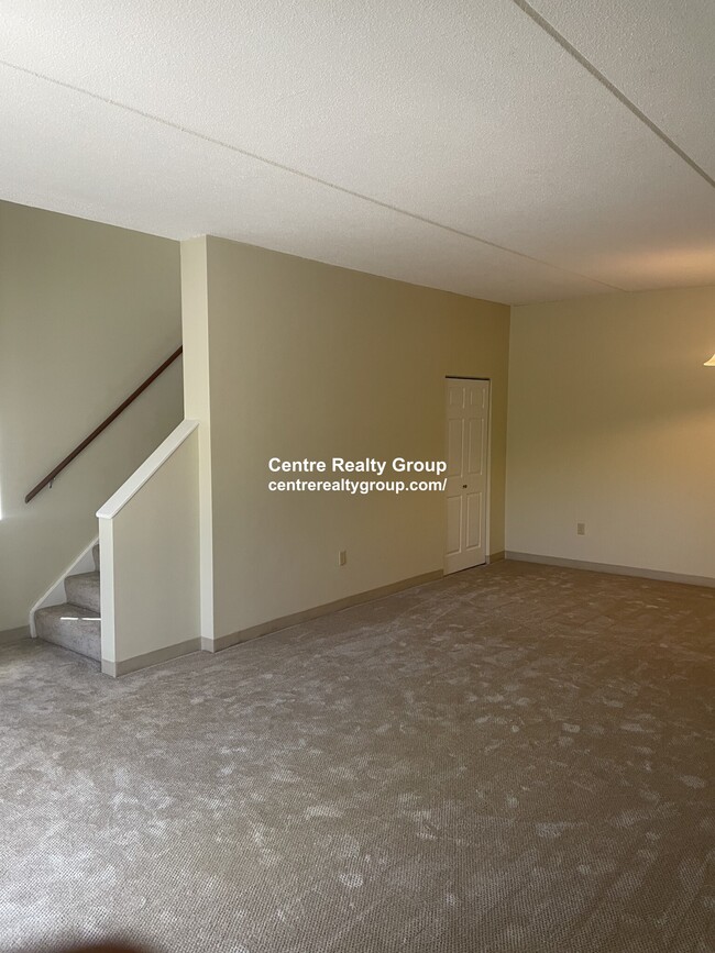 Building Photo - 2261 Washington St