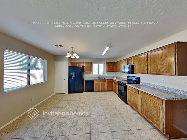 Foto del edificio - 2224 W Silver Creek Ln