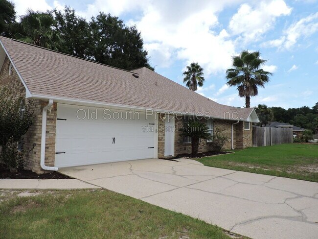 Building Photo - 6340 Summer Lakes Ln