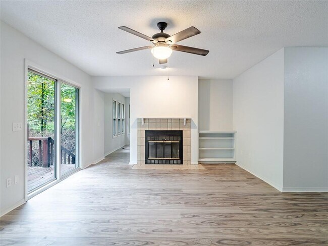 Foto del edificio - 40 Sandwick Dr