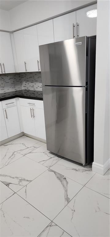 Photo - $2,350MONTHLY;900 SW 11TH ST #3 HALLENDALE... House