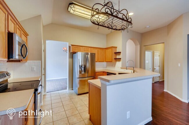 Foto del edificio - 3909 Diamond Ridge Dr