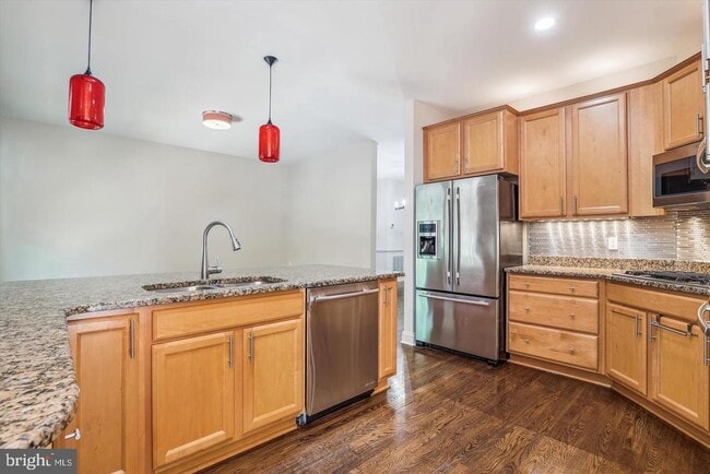 Foto del edificio - 1596 N Colonial Terrace