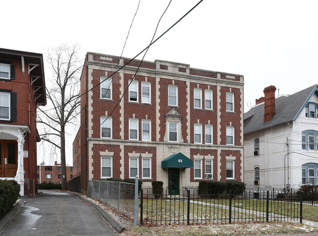 Building Photo - LORD COMMONS APARTMENTS
