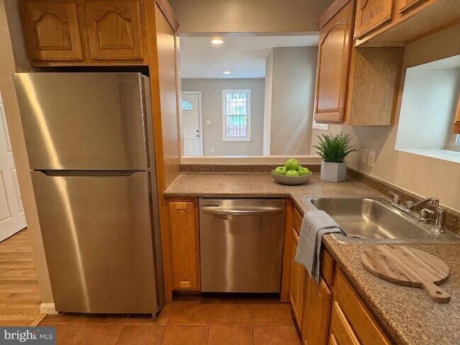 Foto del edificio - 5126 Call Pl SE