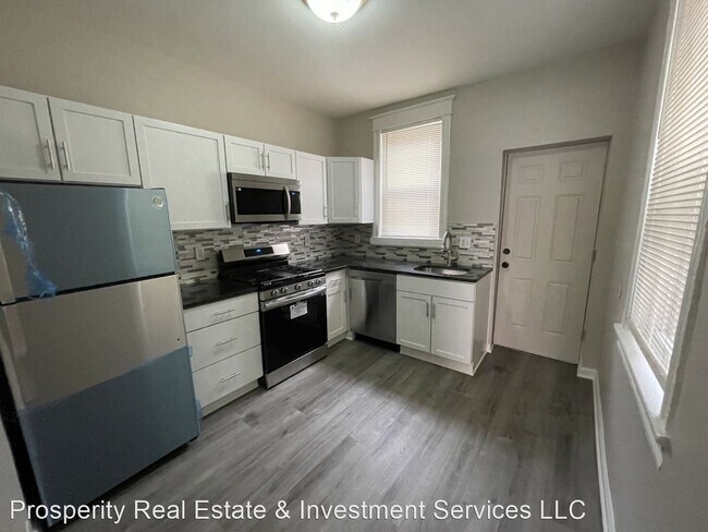 Building Photo - 3 br, 1 bath House - 5533 Blakemore St