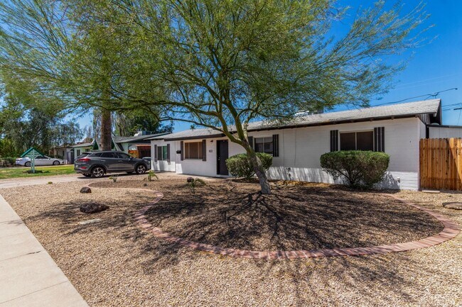Foto del edificio - 4 bed 2 bath home in the heart of Tempe wi...