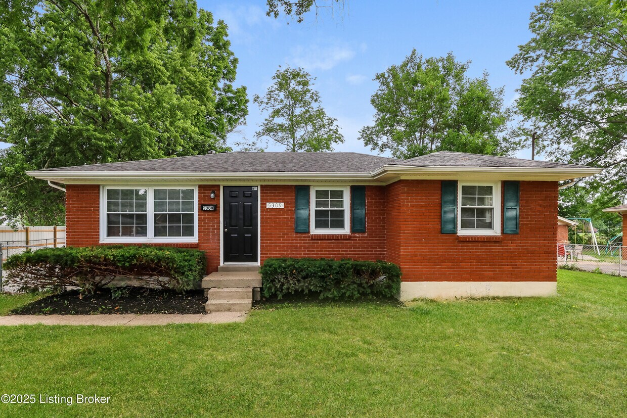 Foto principal - 5309 Pyrus Ln