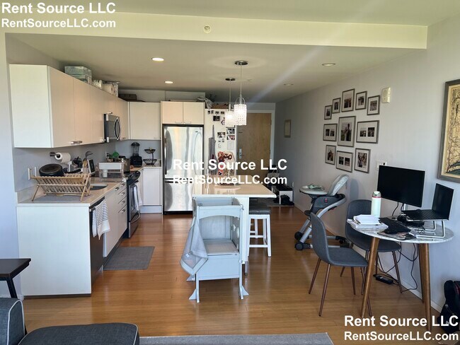 Foto del edificio - 2 Earhart St