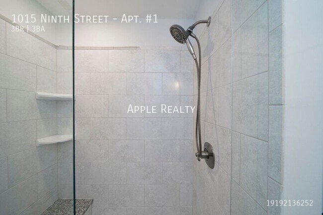 Foto del edificio - 1015 Ninth St
