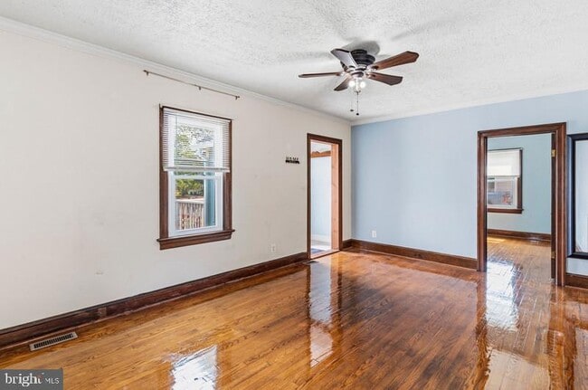 Building Photo - 7523 Webster Ln