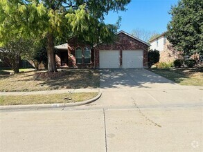 Building Photo - 316 Cherrywood Trail