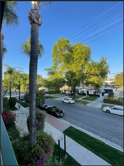 Building Photo - 4501 Cedros Ave