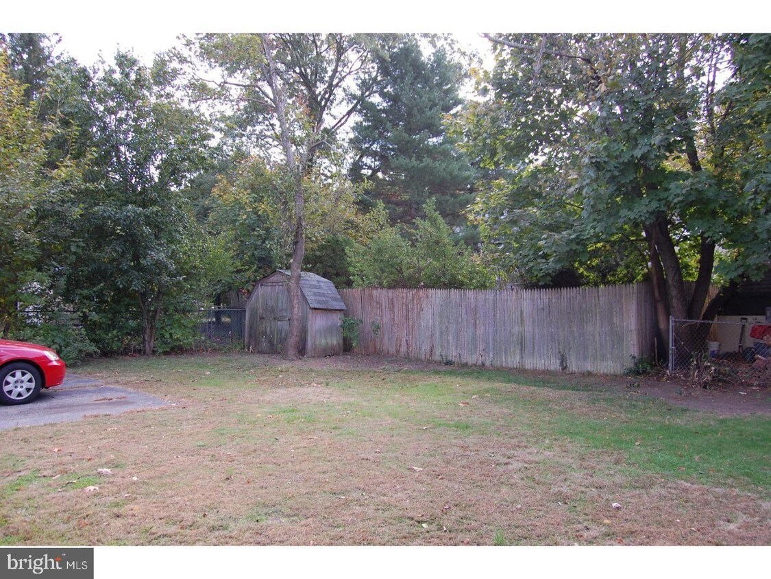 Foto principal - 710 Cedar St