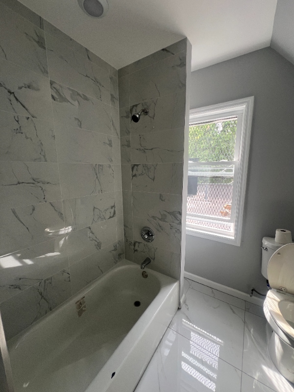 Building Photo - 54 9th Ave