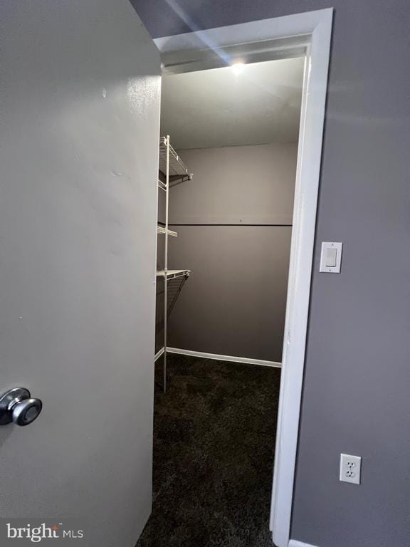 Building Photo - 120 Hopkins Ct