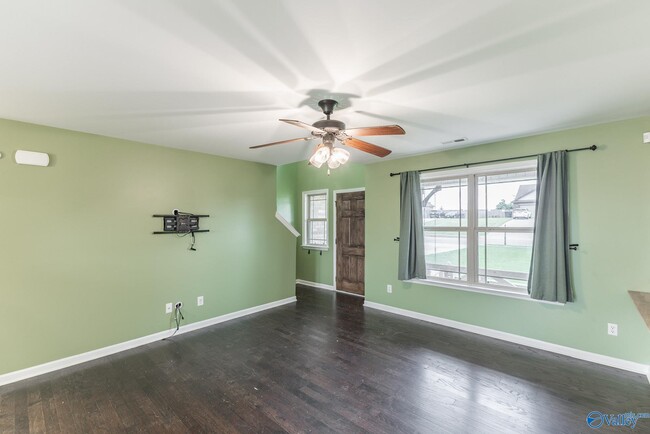 Foto del edificio - 214 Briar Crest Rd