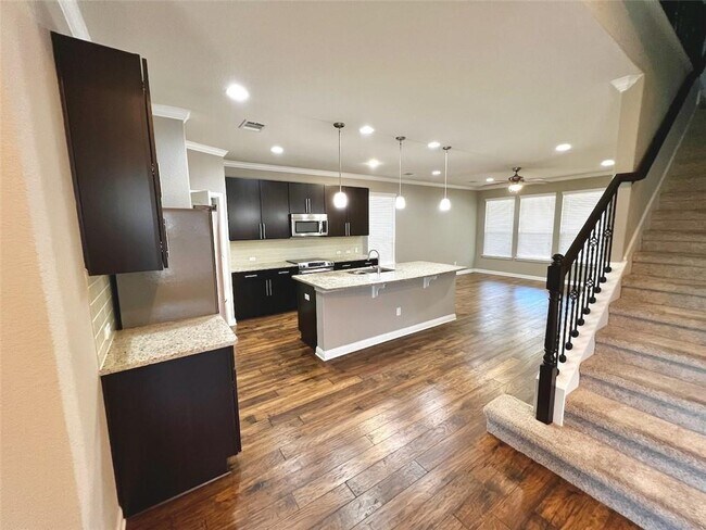 Foto del edificio - 3800 Kennedy Grace Ln