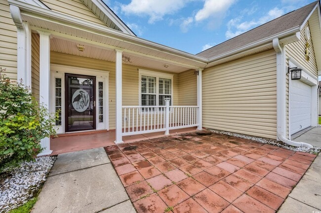 Building Photo - 101 Zinnia Dr