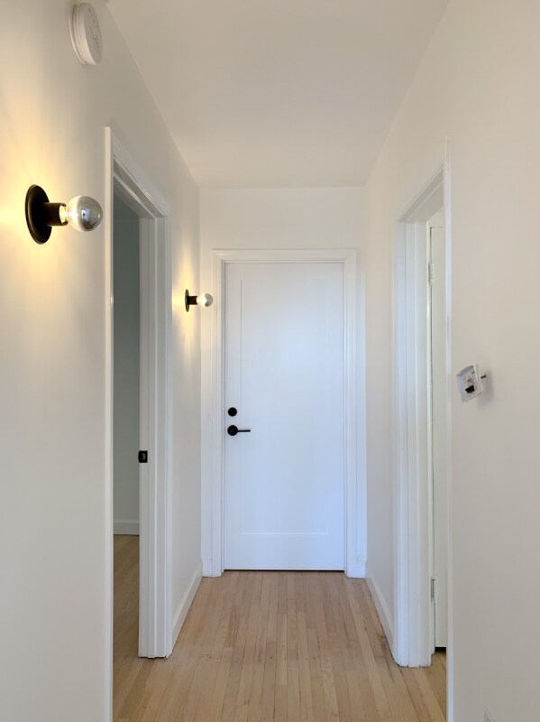 Building Photo - 6251 Holly Mont Dr