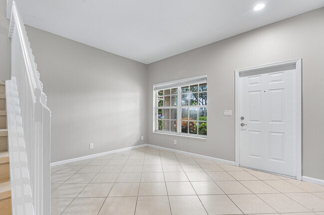 Building Photo - 10048 Boca Palm Dr