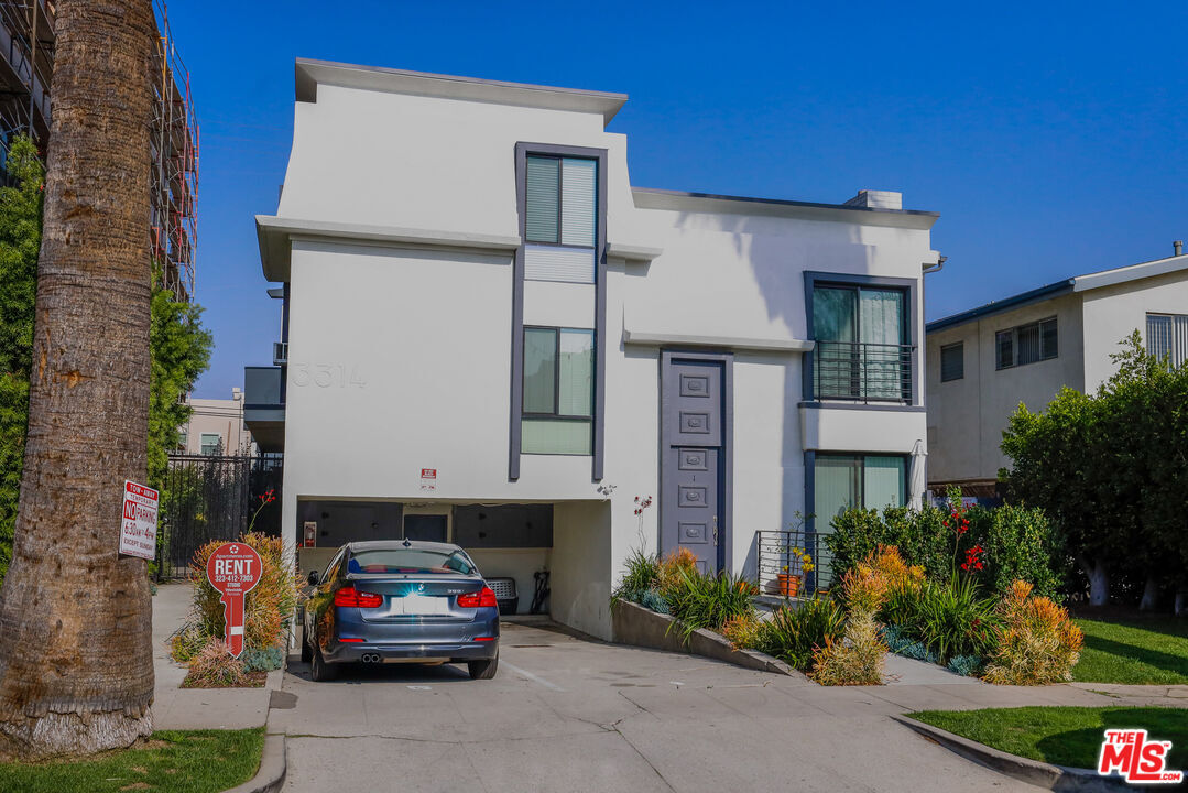Primary Photo - 3314 Mentone Ave