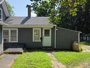 Building Photo - 302 Hazard Ave