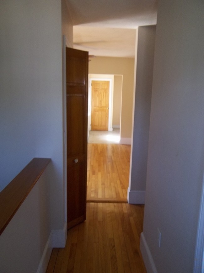 Building Photo - 58 Winthrop St