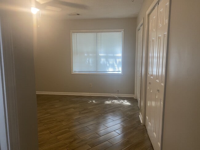 Photo - 5091 Farm Valley Dr NE House