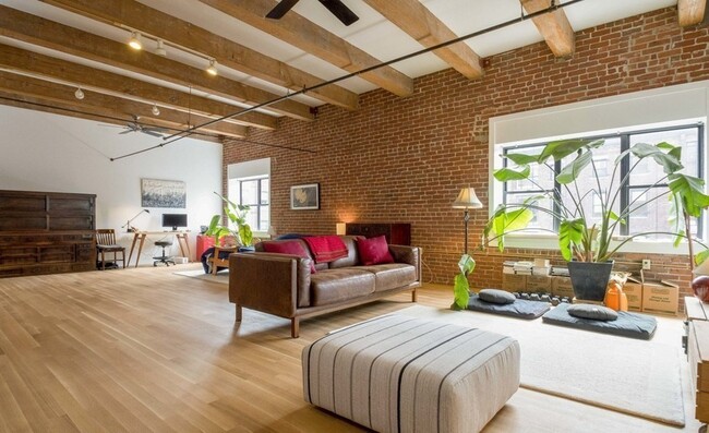 Foto del edificio - 15 Sleeper St